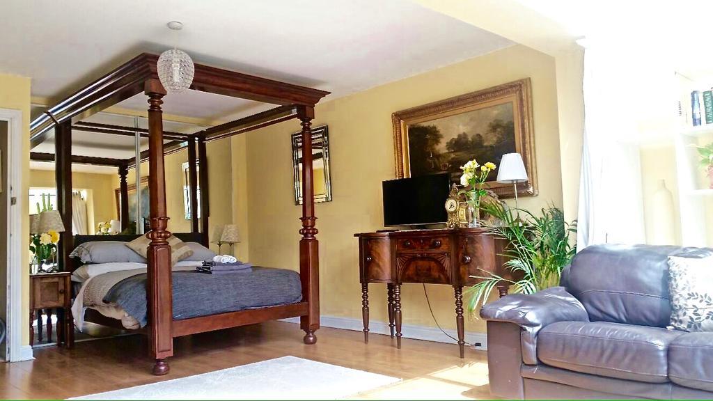 Lynbrook Grove Guesthouse Londra Exterior foto
